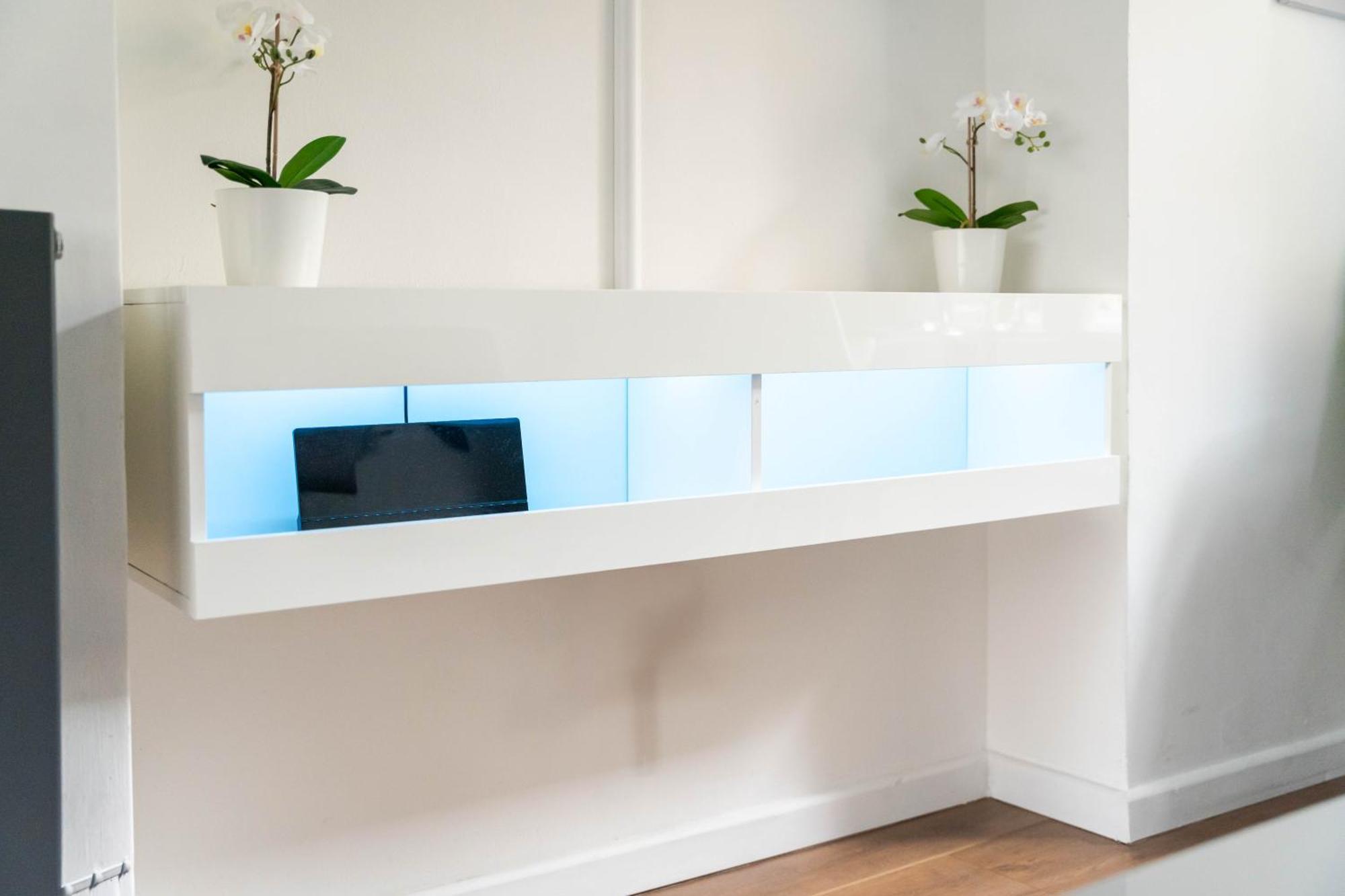 Modern 1 Bed Apartment In Greenwich - Wifi - Netflix And Stations Nearby London Exterior photo